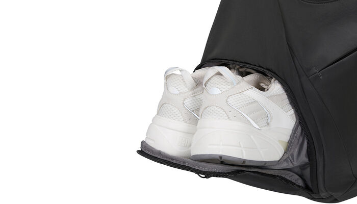 Poche latérale pour chaussures
