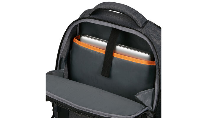 Compartiment voor laptops tot 15.6”