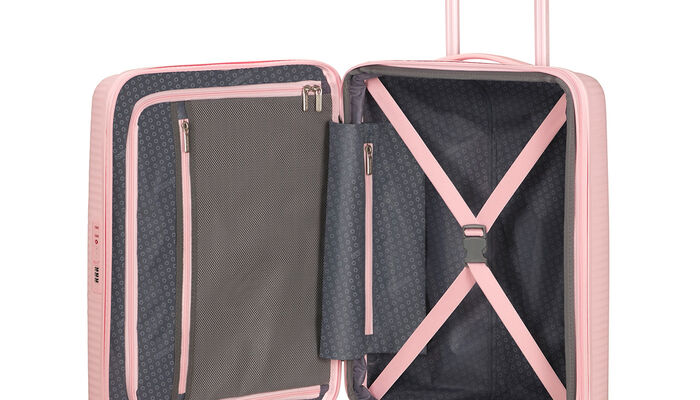Organisation intérieure avec une poche zippée supplémentaire