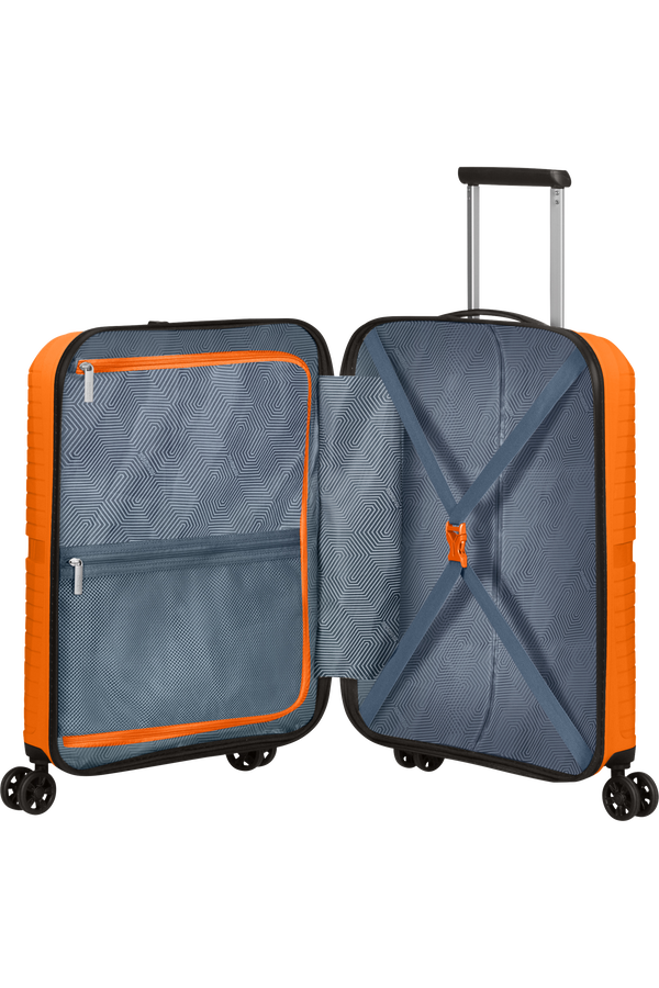 American Tourister Airconic Spinner 55cm  Mango Orange American Tourister Airconic Spinner 55cm  Mango Orange
