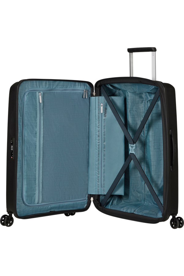American Tourister Aerostep Spinner 67/24 Exp Tsa 67cm  Zwart American Tourister Aerostep Spinner 67/24 Exp Tsa 67cm  Zwart