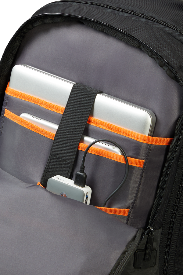 American Tourister At Work Laptop Backpack with Wheels Camo 15.6'  Noir American Tourister At Work Laptop Backpack with Wheels Camo 15.6'  Noir