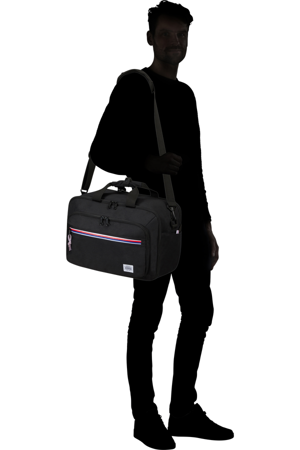 American Tourister UpBeat 3-Way Boarding Bag  Noir American Tourister UpBeat 3-Way Boarding Bag  Noir