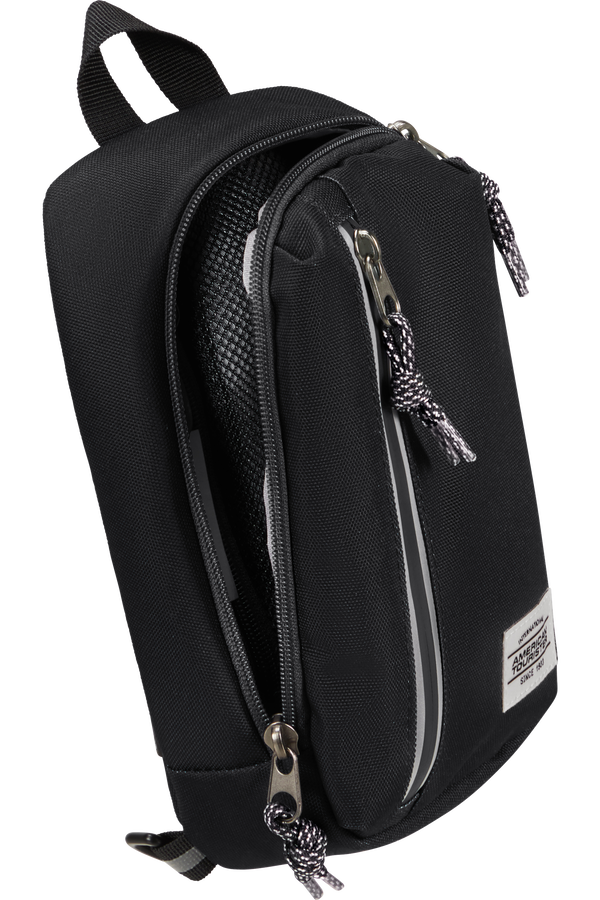 American Tourister Brightup Sling Bag Zip  Zwart American Tourister Brightup Sling Bag Zip  Zwart