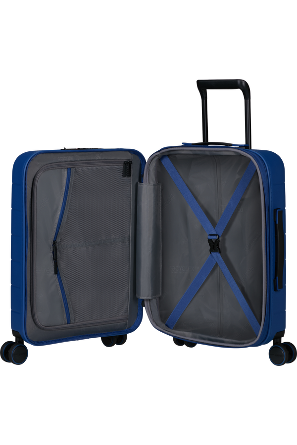 American Tourister Novastream Spinner TSA Exp. 55cm  Bleu marine American Tourister Novastream Spinner TSA Exp. 55cm  Bleu marine