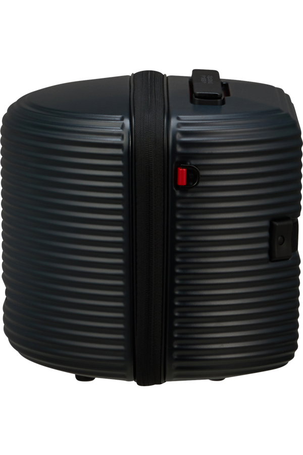 American Tourister Rollio Beauty Case  Black/Red American Tourister Rollio Beauty Case  Black/Red