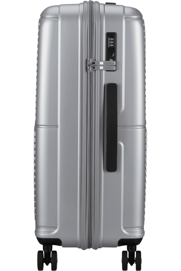 American Tourister Geopop Spinner 67/24 Tsa. 67cm  Argent métal American Tourister Geopop Spinner 67/24 Tsa. 67cm  Argent métal