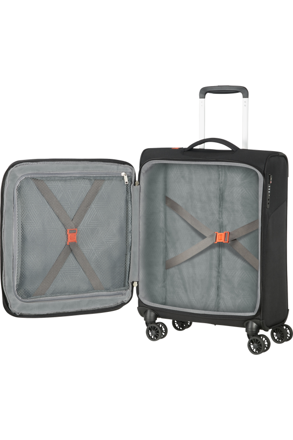 American Tourister Summerfunk Spinner Exp TSA 55cm  Zwart American Tourister Summerfunk Spinner Exp TSA 55cm  Zwart