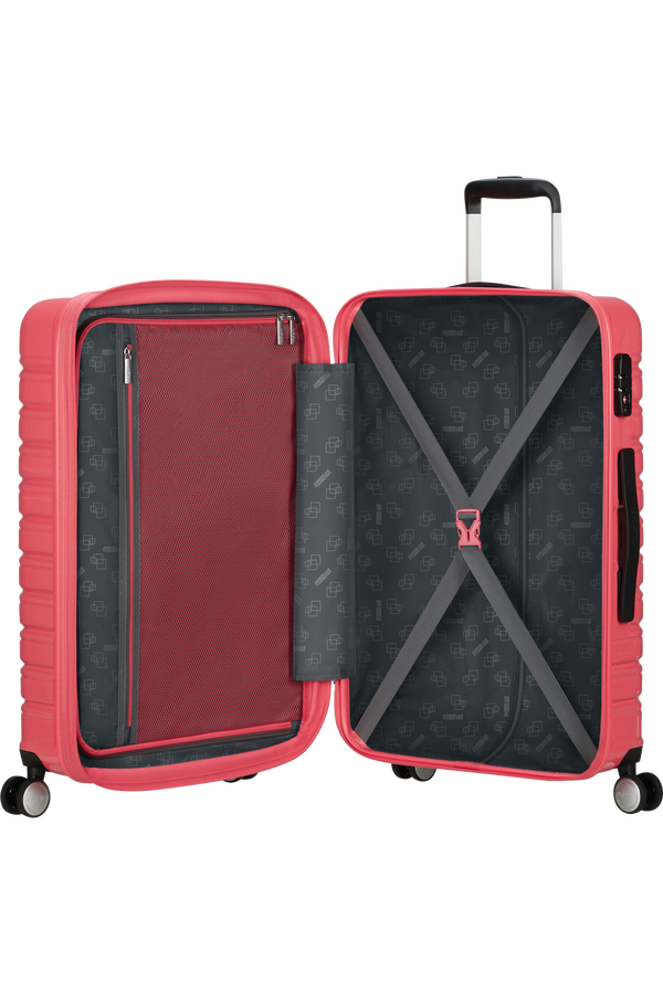 American Tourister Flashline Pop Spinner Exp TSA 67cm  Coral Pink American Tourister Flashline Pop Spinner Exp TSA 67cm  Coral Pink